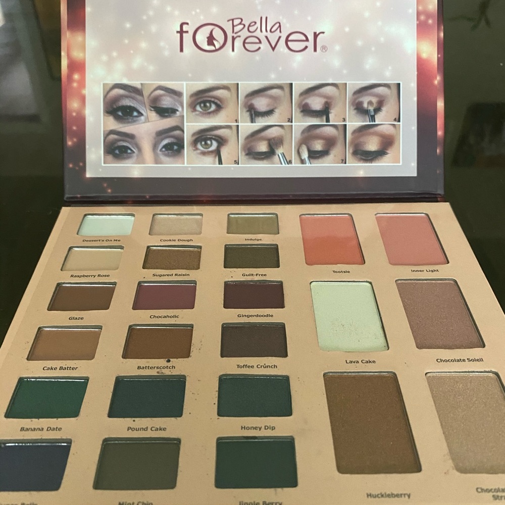 Bella Forever Dreamy Palette